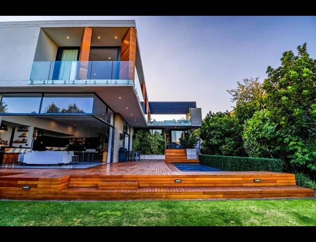 6 BEDROOM HOUSE FOR SALE IN MIDSTREAM RIDGE